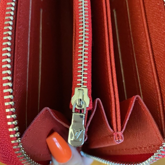 wallet - Picture 5 of 7